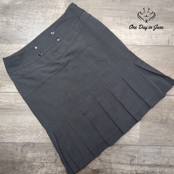 Atelier Flare Mini Skirt Size 2 - Picture 1 of 5
